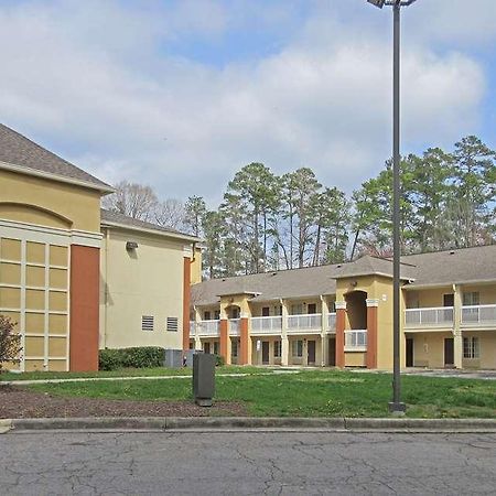 Suburban Studios Raleigh - Crabtree Valley Экстерьер фото